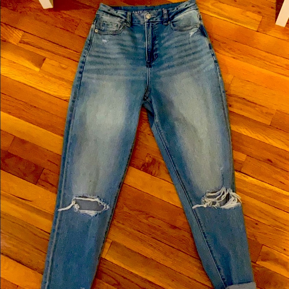 AE Curvy Mom Jeans!